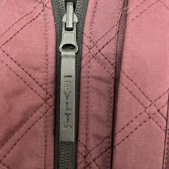 BYLT hi-lo reversible bomber jacket maroon size L - Picture 5 of 6